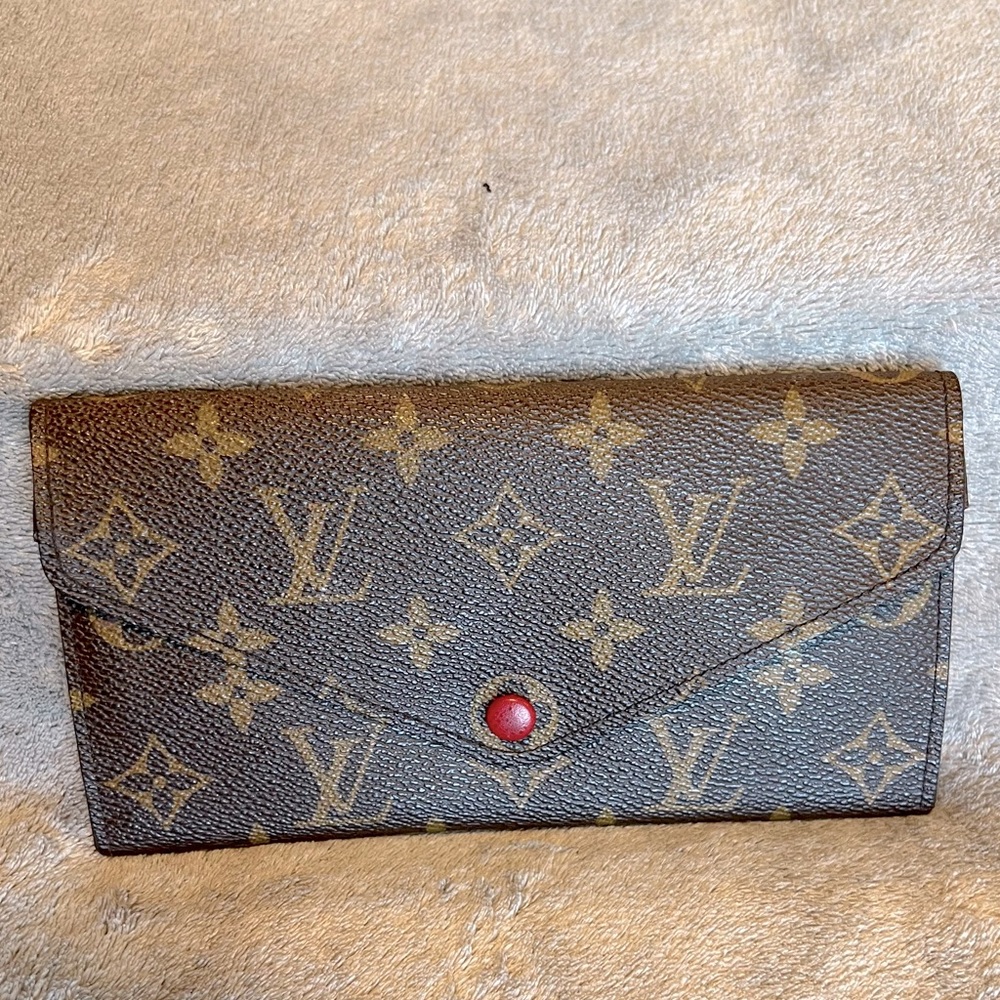Louis Vuitton Wallet